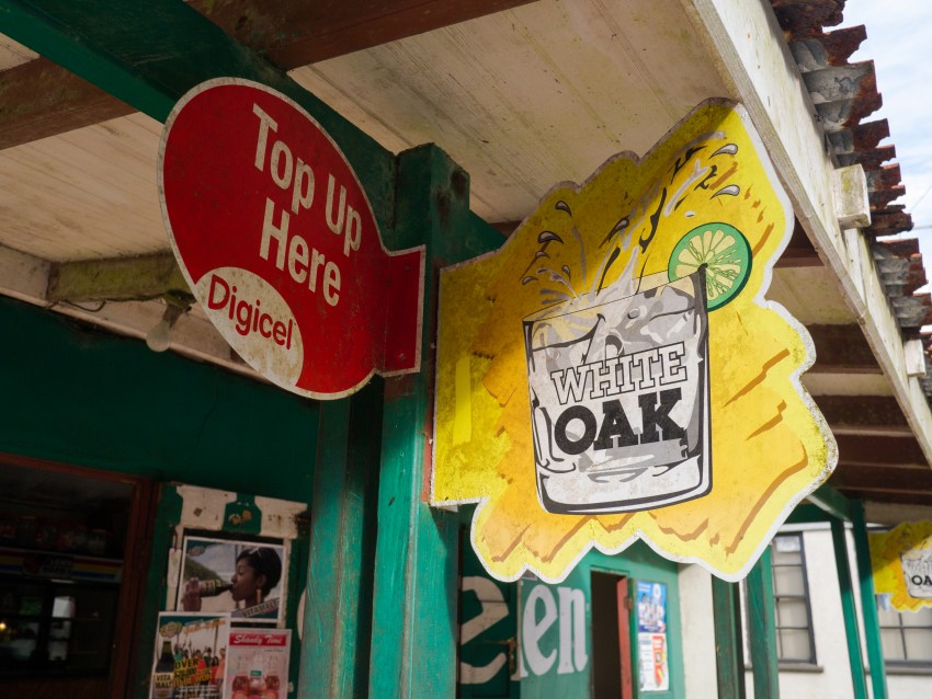 dominique, emerald pool