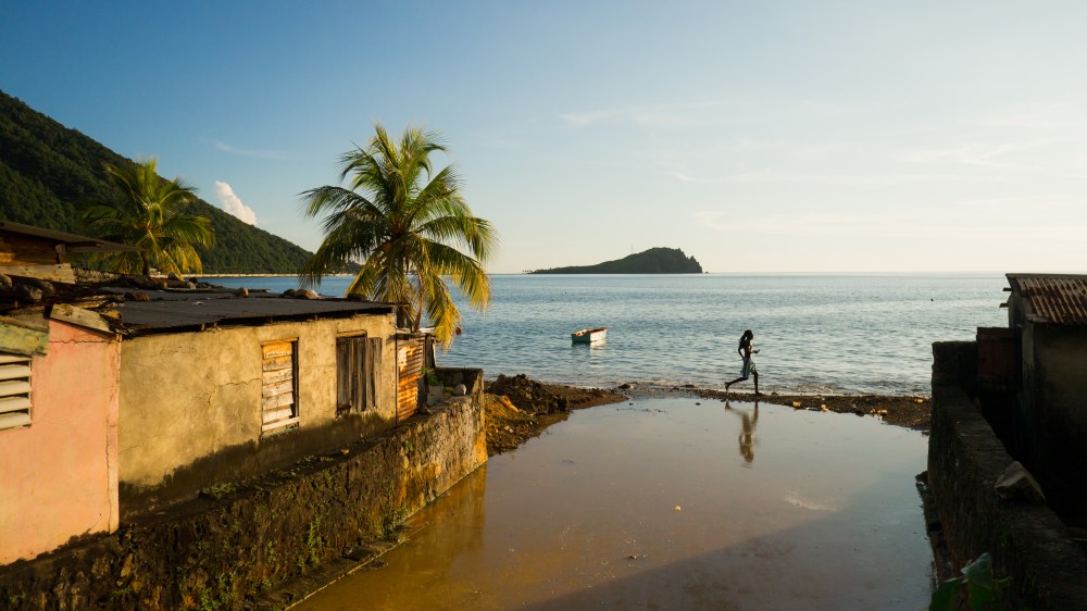 dominique, soufrière
