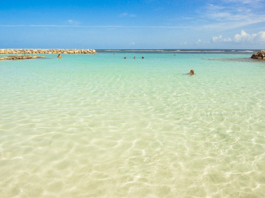 eaux turquoises, sainte anne, guadeloupe