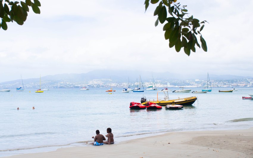 martinique, scènes de plage