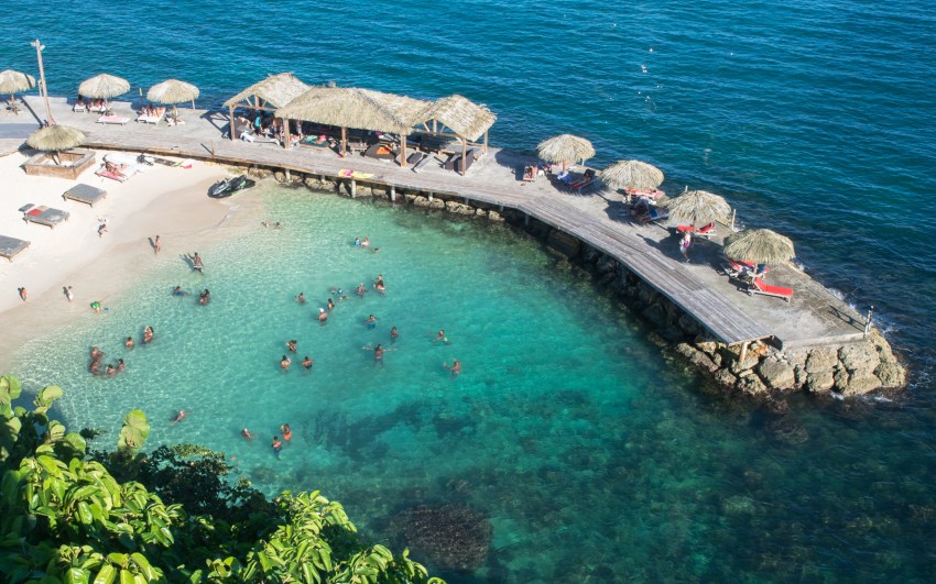 bleu, sainte anne, guadeloupe, antilles, toubana