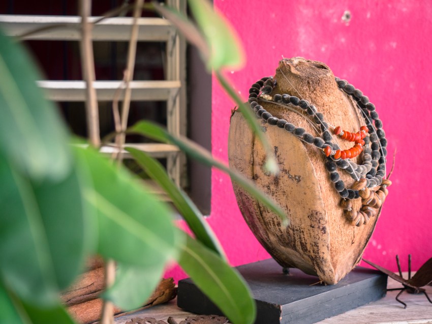 portrait, architecture, créole, atelier, bijou, guadeloupe