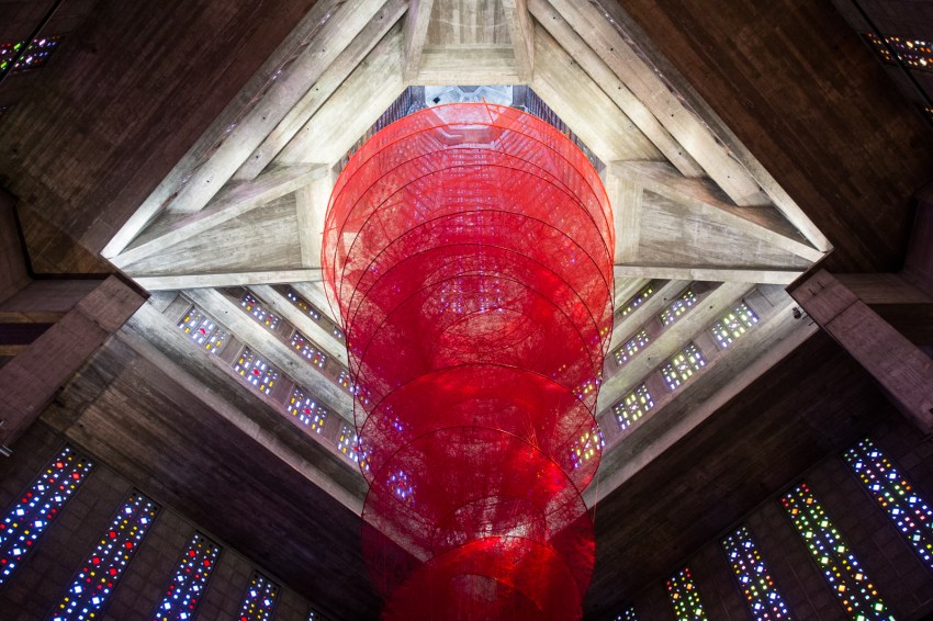 le havre, perret, église saint joseph, un été au havre, normandie, Chiharu Shiota