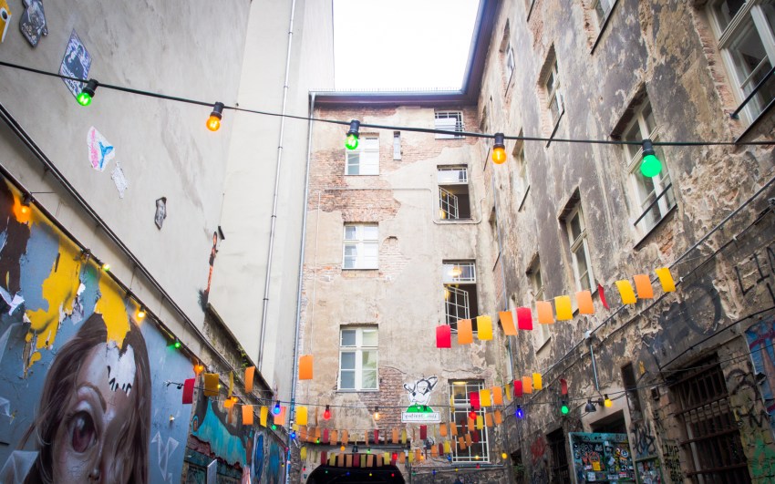 berlin, allemagne, street art, Hackesche Höfe, Haus Schwarzenberg