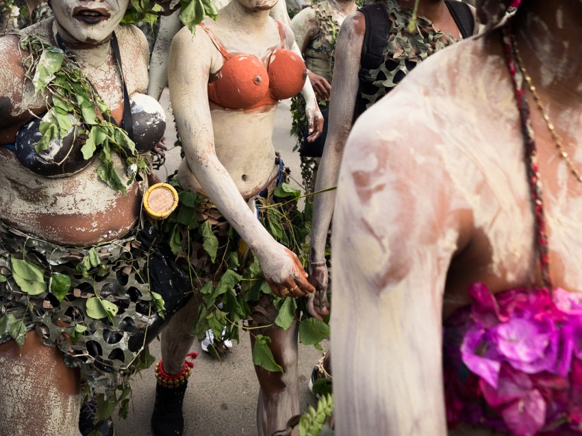 carnaval, guadeloupe, groupe à peau, gwoup a po, antilles