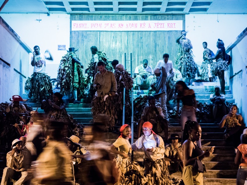 carnaval, guadeloupe, groupe à peau, gwoup a po, antilles
