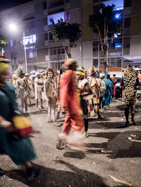 carnaval, guadeloupe, groupe à peau, gwoup a po, antilles