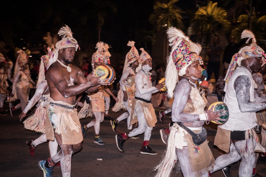 carnaval, guadeloupe, groupe à peau, gwoup a po, antilles