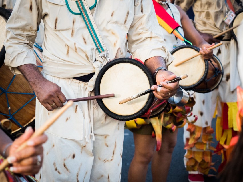 carnaval, guadeloupe, groupe à peau, gwoup a po, antilles