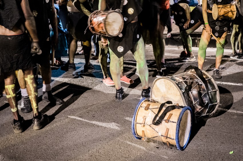 carnaval, guadeloupe, groupe à peau, gwoup a po, antilles