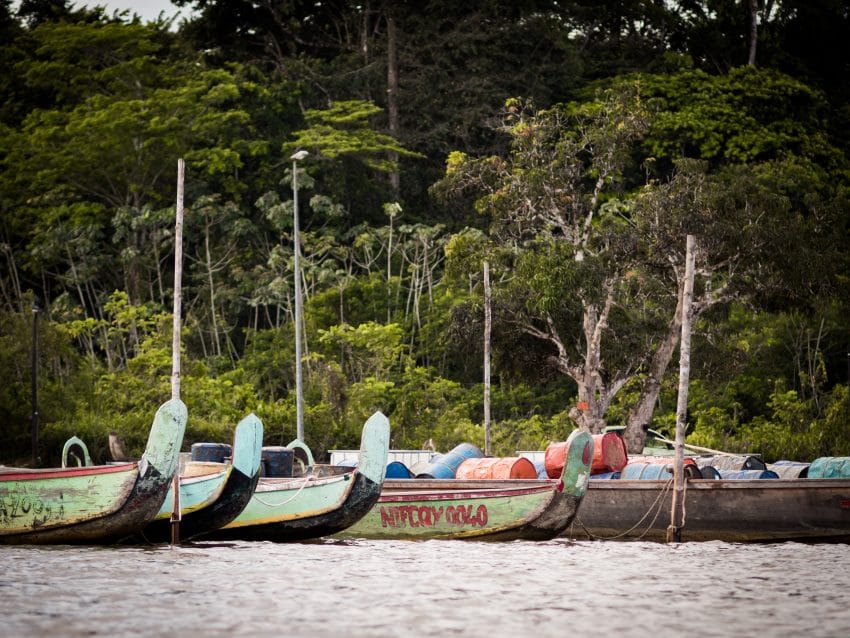 guyane Amazonie ; rive du maroni, fleuve st laurent