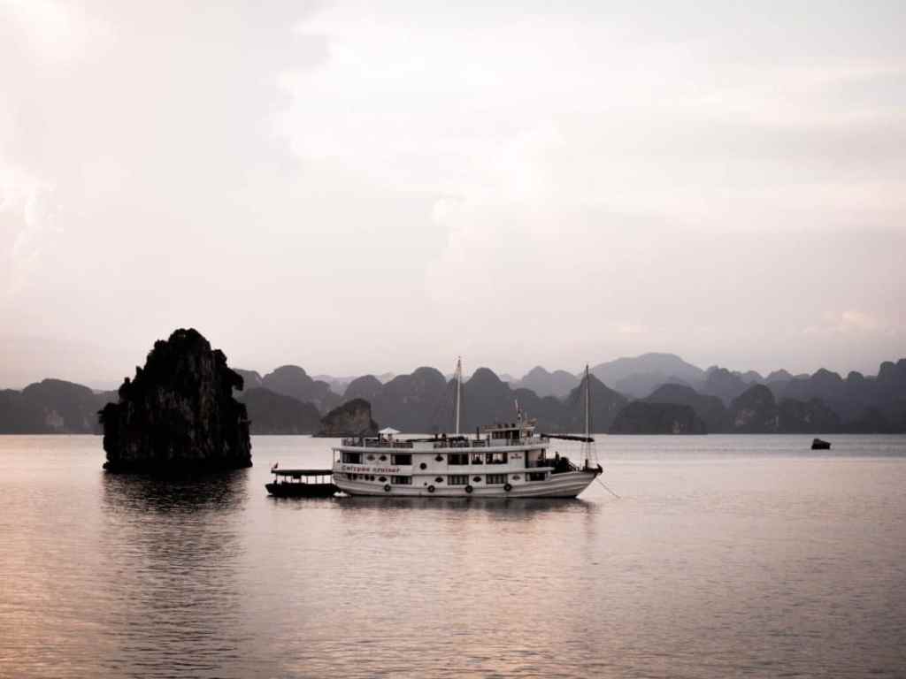 vietnam, bai tu long bay, baie d'halong