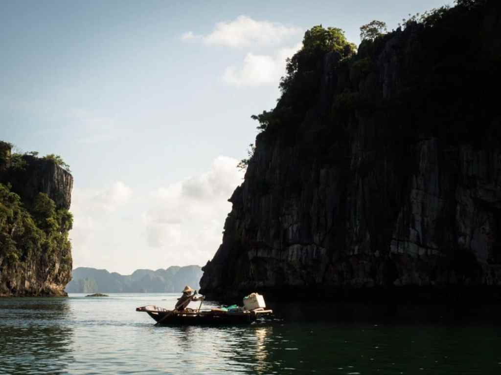 photos du vietnam - hanoi baie d halong -  baie de tu long	