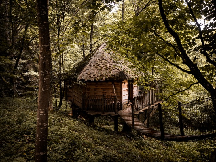 dormir dans un hébergement insolite en Alsace