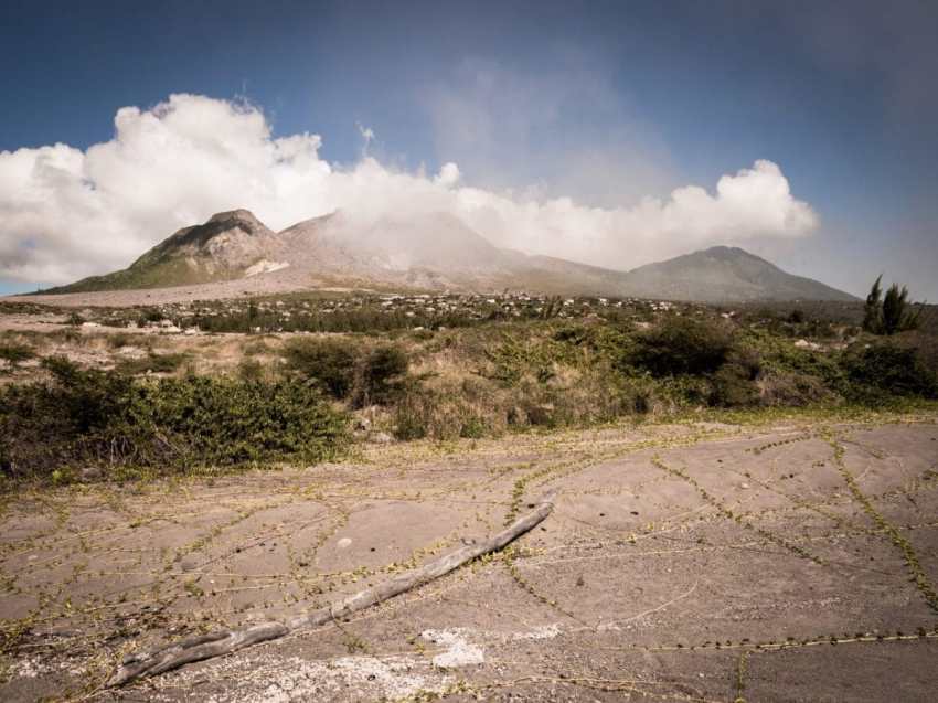 montserrat, volcan, antilles, plymouth