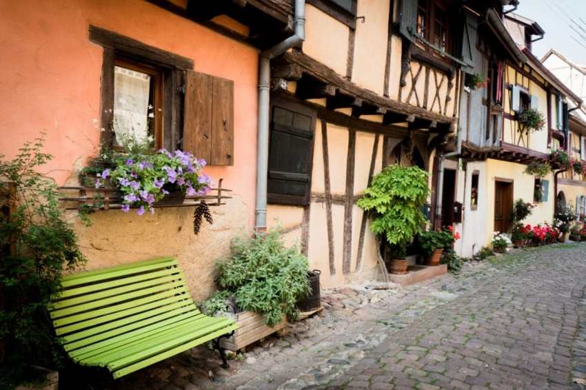 beau village alsace- plus beau village d alsace - village typique alsace-alsace village a visiter-, vosges, route des vins, vignobles, eguisheim 