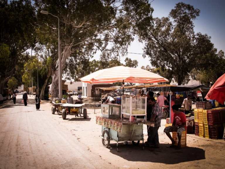 le marché tunisien - Tunisie - Un marché de village en Tunisie - portrait de tunisien
