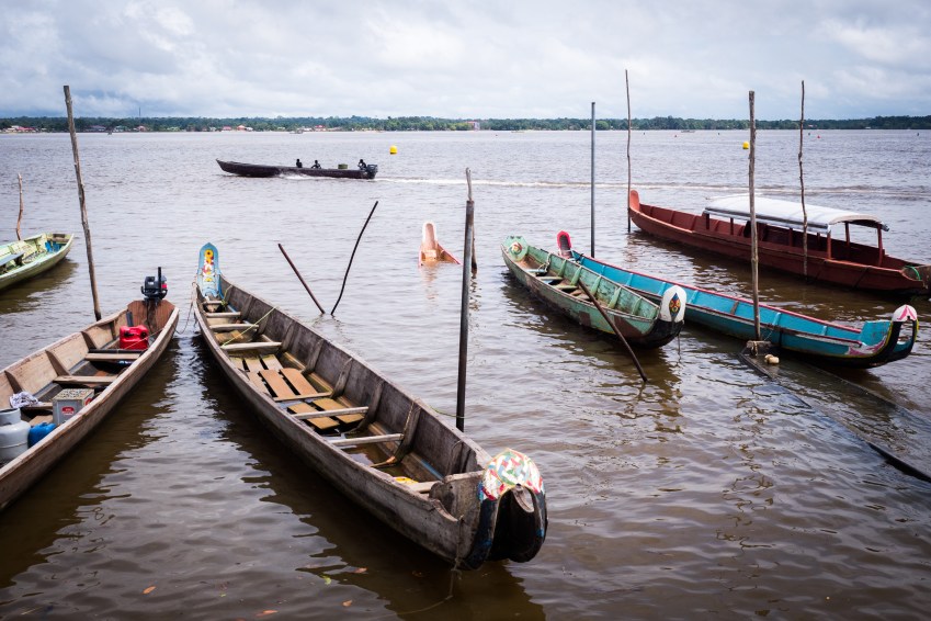 guyane Amazonie - rive du maroni - fleuve st laurent